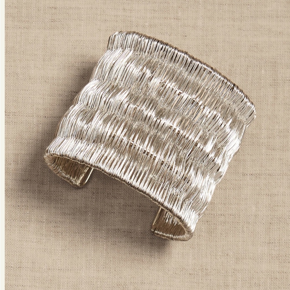 Banana Republic Maya Woven Cuff Bracelet Aureus + Argent